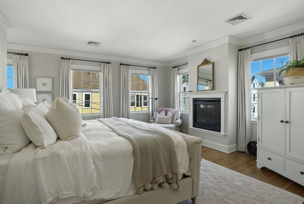 Bedroom, Fireplace, Interior, Wood Texture Flooring