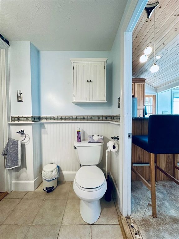 Bathroom, Interior, Pendant Lights