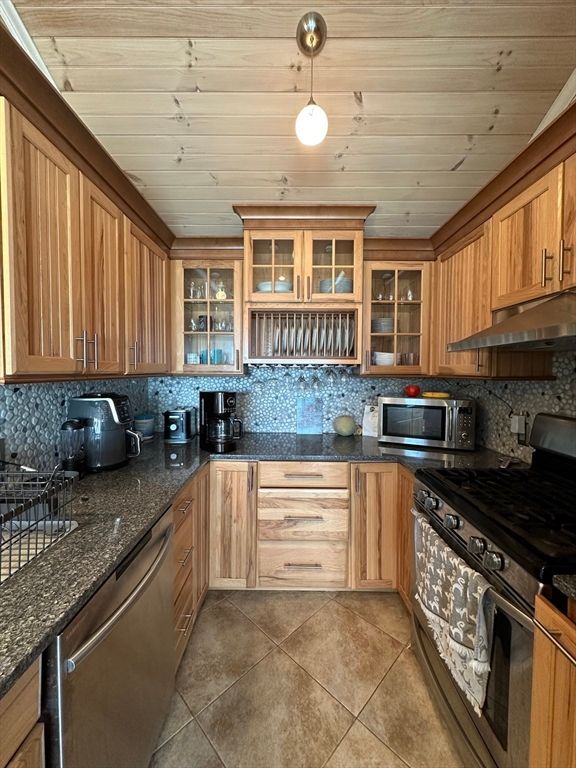 Interior, Kitchen, Wooden Ceilings