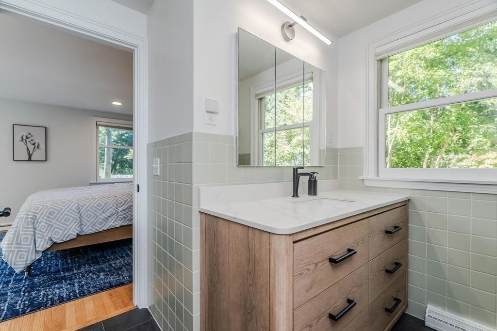 Bathroom, Bedroom, Interior, Recessed Lighting, Wood Texture Flooring