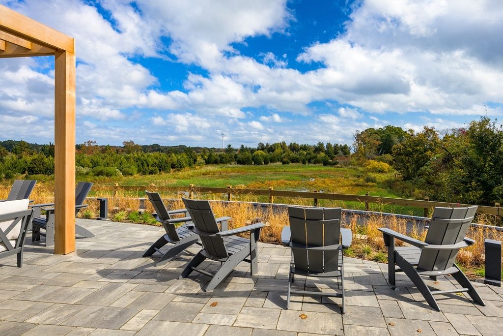 Backyard, Exterior, Water