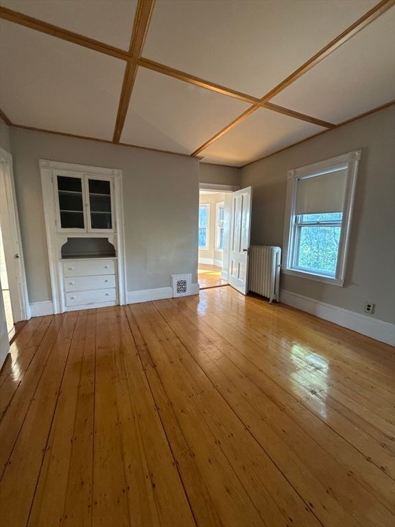 Empty room, Interior, Wooden Beams, Wood Texture Flooring
