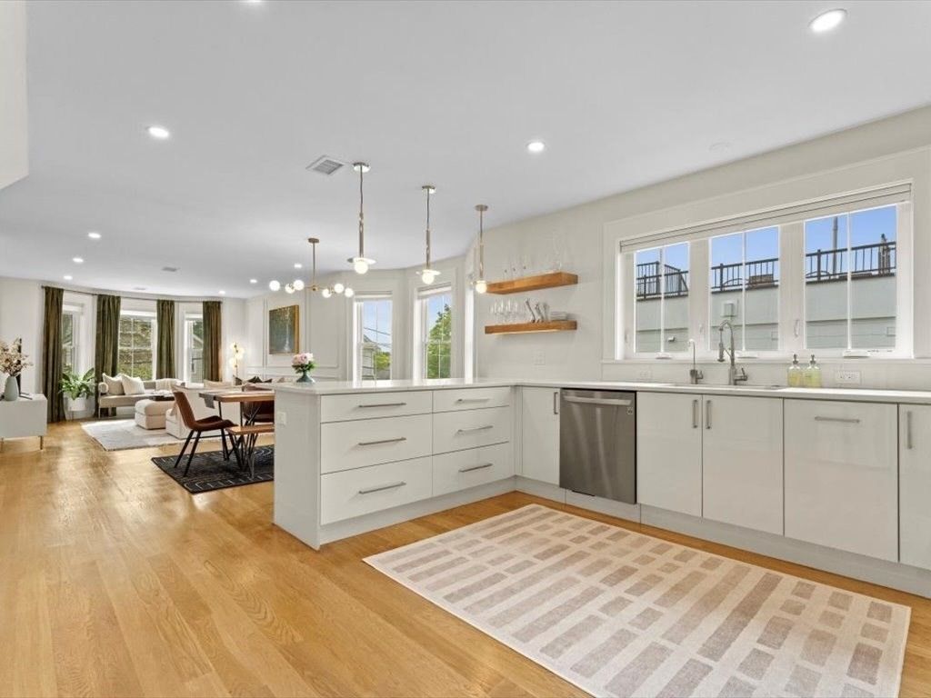Dining room, Interior, Kitchen, Living room, Pendant Lights, Recessed Lighting, Stainless Steel Appliances, Wood Texture Flooring