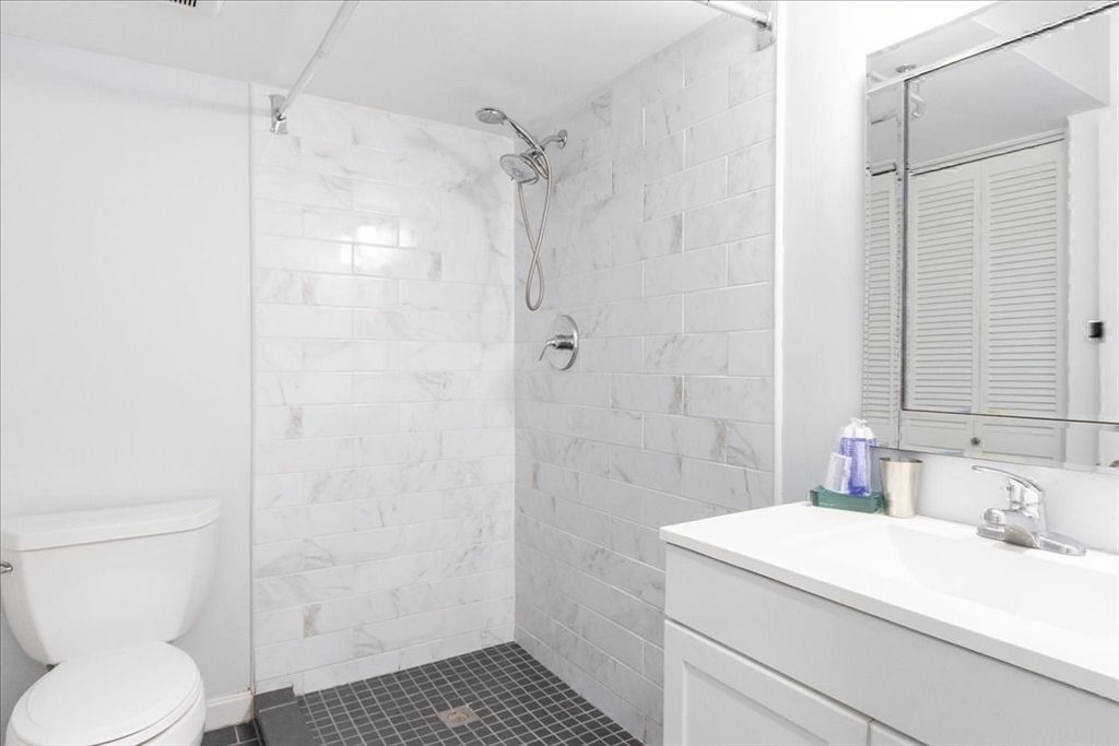 Bathroom, Interior, Marble Walls