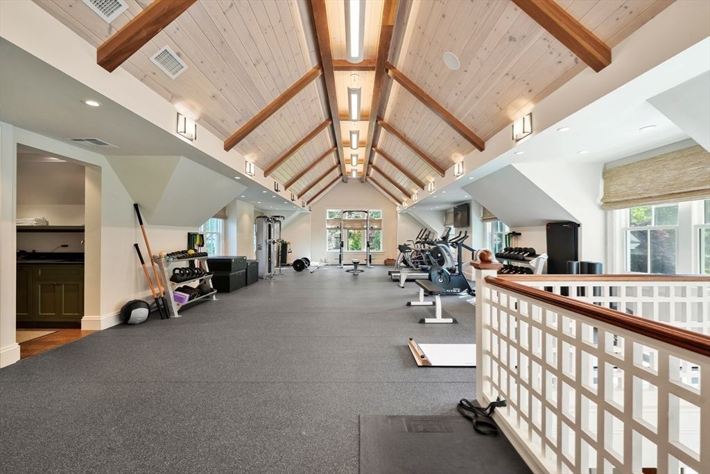 Fitness Equipment, Interior, Recessed Lighting, Wooden Beams, Wooden Ceilings