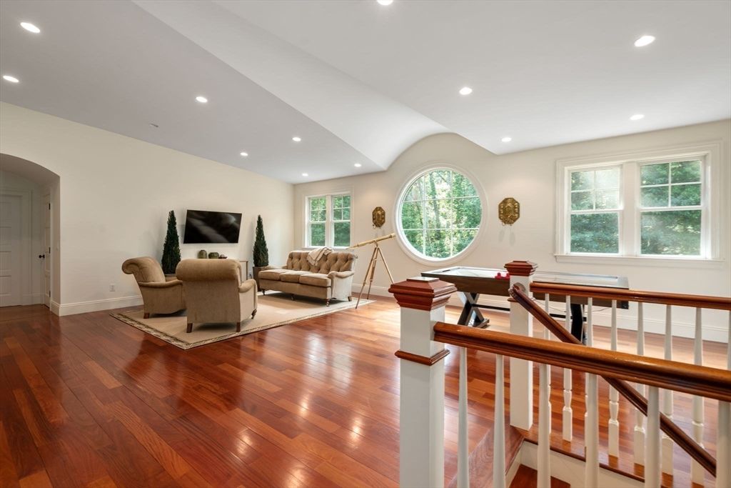 Game Room, Interior, Living room, Recessed Lighting, Wood Texture Flooring