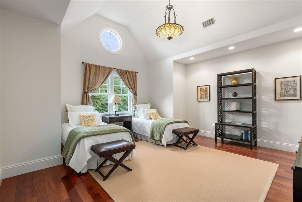 Bedroom, Interior, Pendant Lights, Recessed Lighting, Wood Texture Flooring