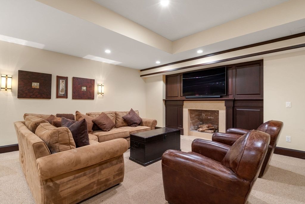 Fireplace, Interior, Living room, Recessed Lighting