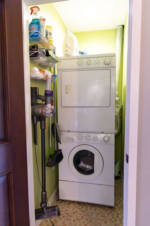 Interior, Utility Closets, Washer