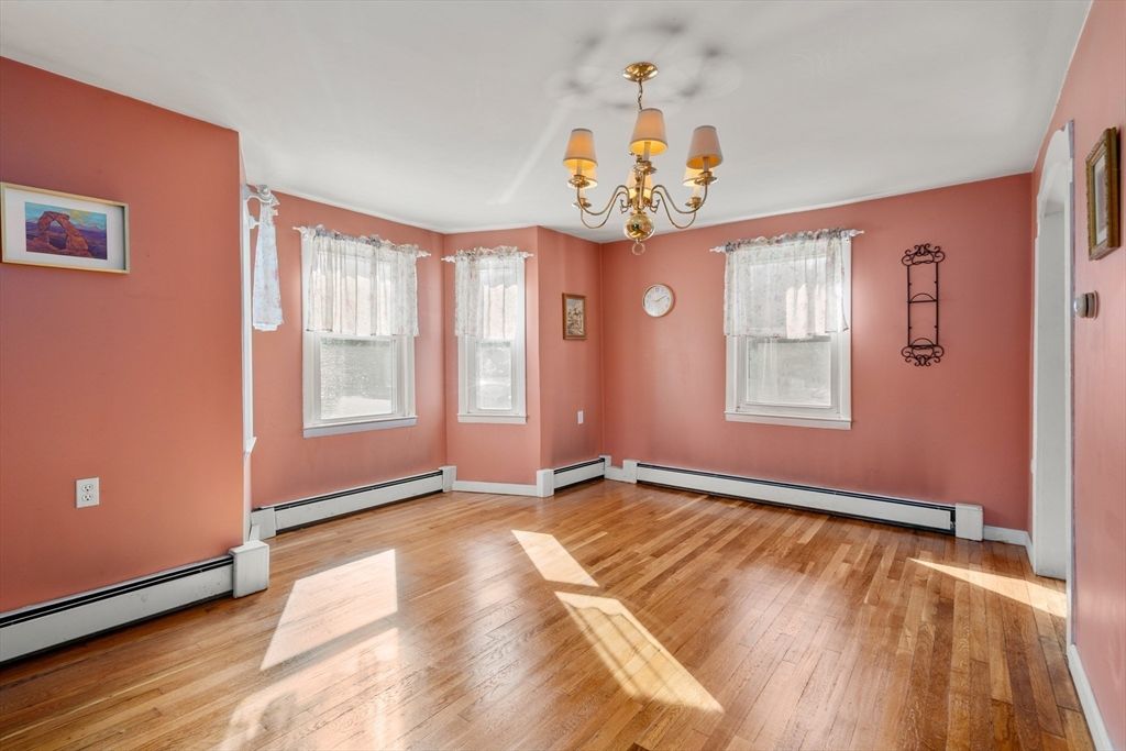 Chandelier, Empty room, Interior, Wood Texture Flooring