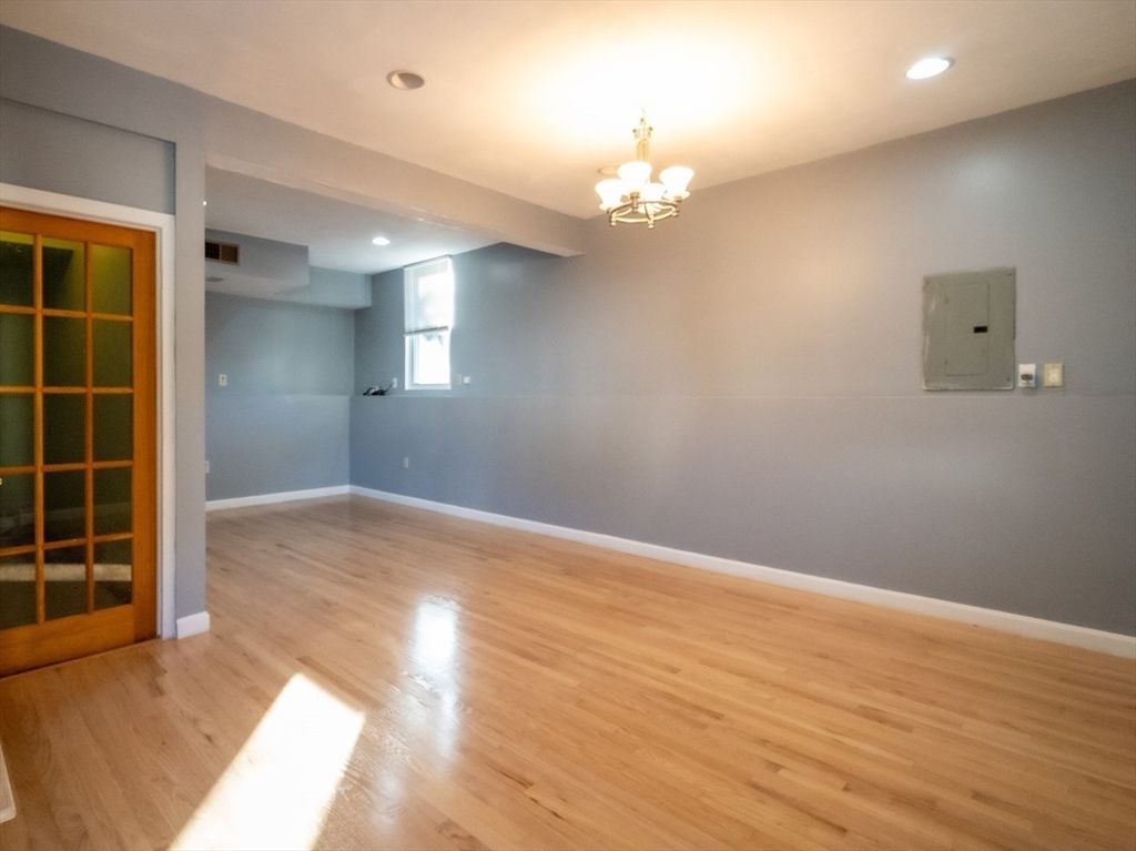 Chandelier, Empty room, Interior, Recessed Lighting, Wood Texture Flooring