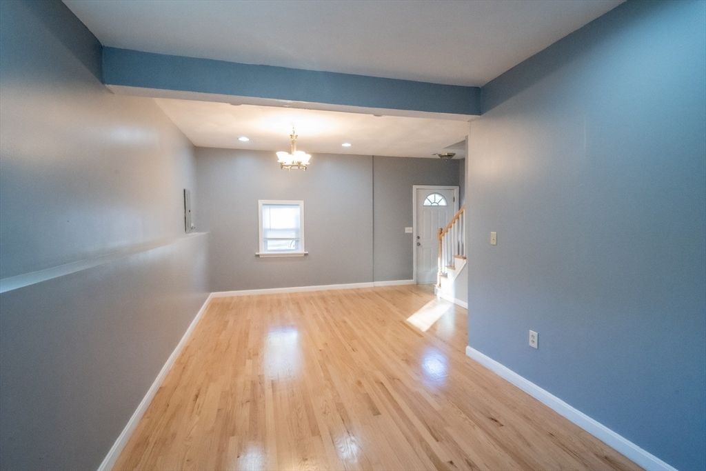 Chandelier, Empty room, Interior, Recessed Lighting, Wood Texture Flooring
