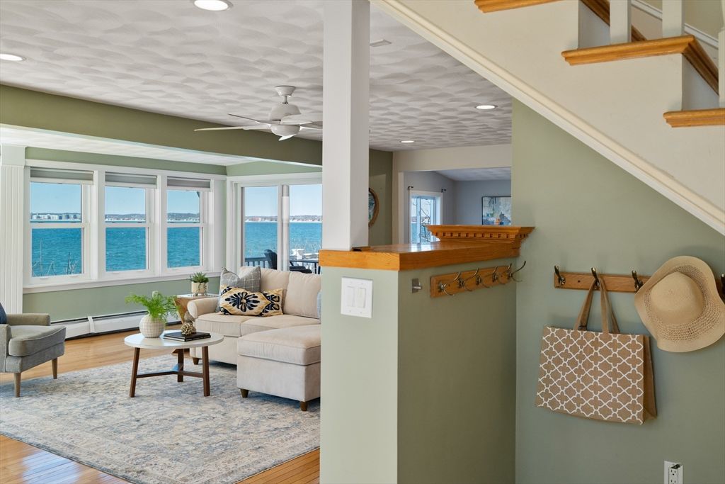 Interior, Living room, Recessed Lighting, Water, Wood Texture Flooring
