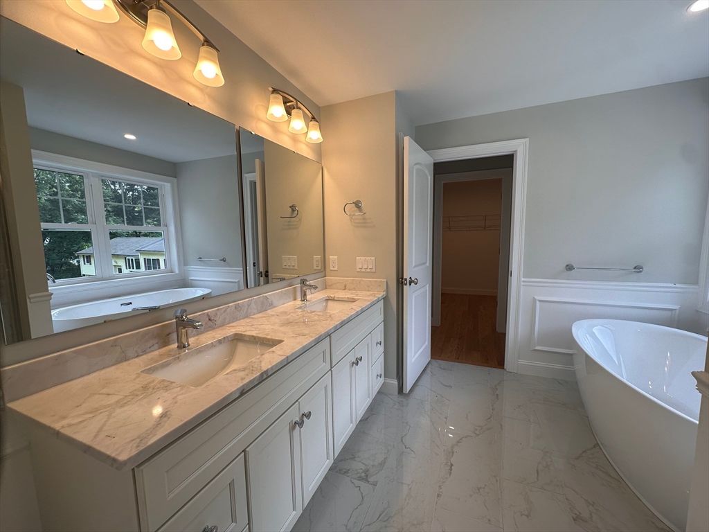 Bathroom, Dual Sink Vanities, Free Standing Baths, Interior, Marble, Recessed Lighting
