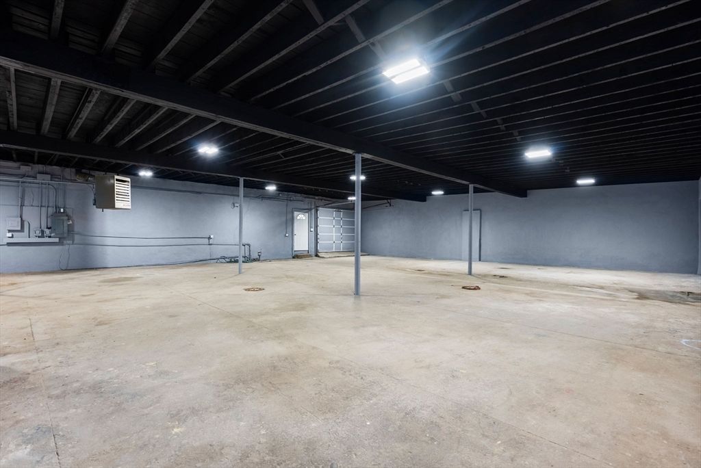 Interior, Recessed Lighting