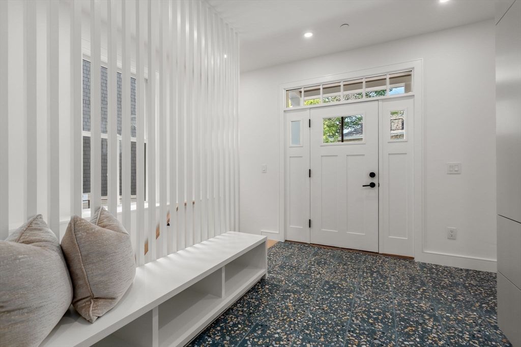 Interior, Recessed Lighting