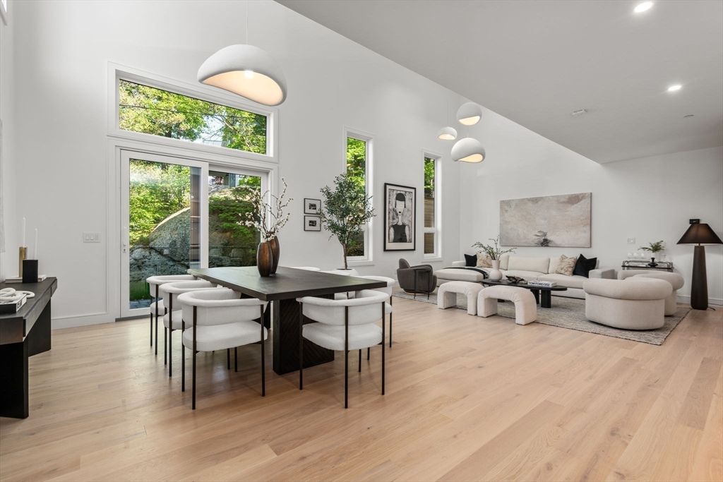 Dining room, Interior, Living room, Pendant Lights, Recessed Lighting, Wood Texture Flooring