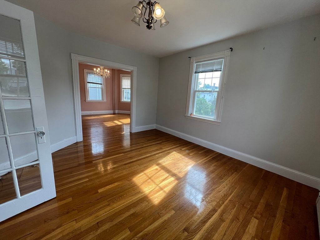 Chandelier, Empty room, Interior, Wood Texture Flooring