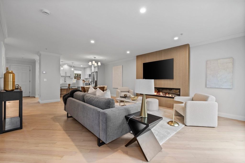 Dining room, Fireplace, Interior, Living room, Pendant Lights, Recessed Lighting, Wood Texture Flooring