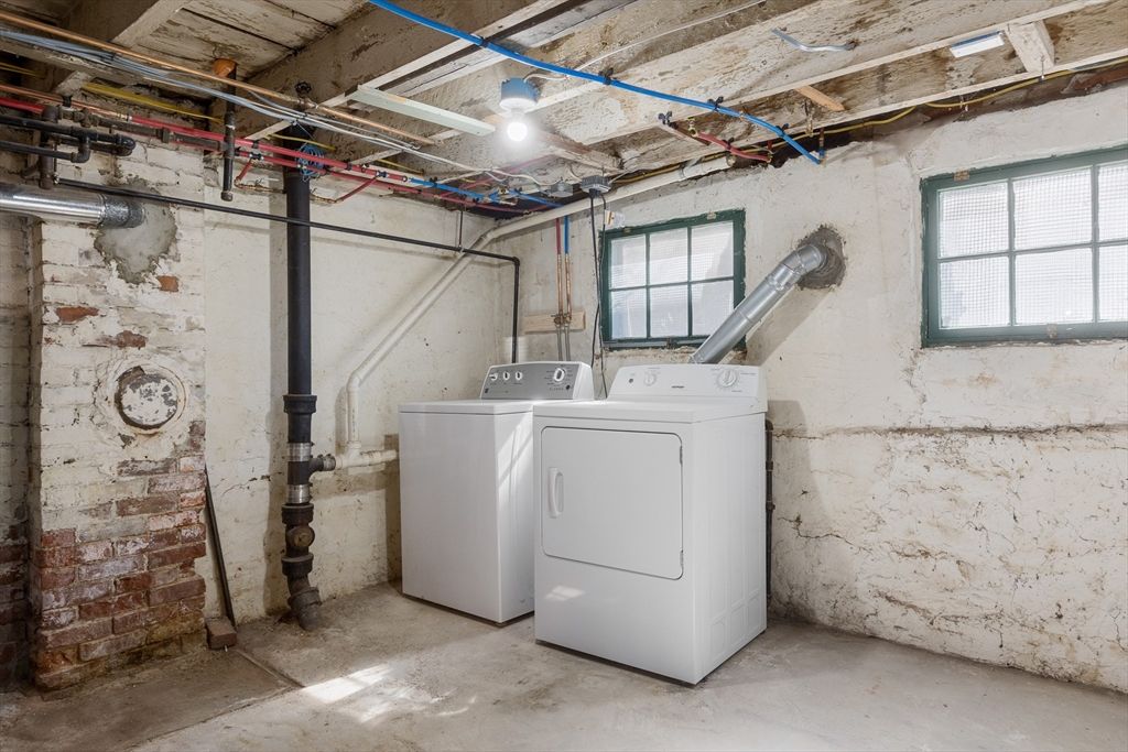 Interior, Washer