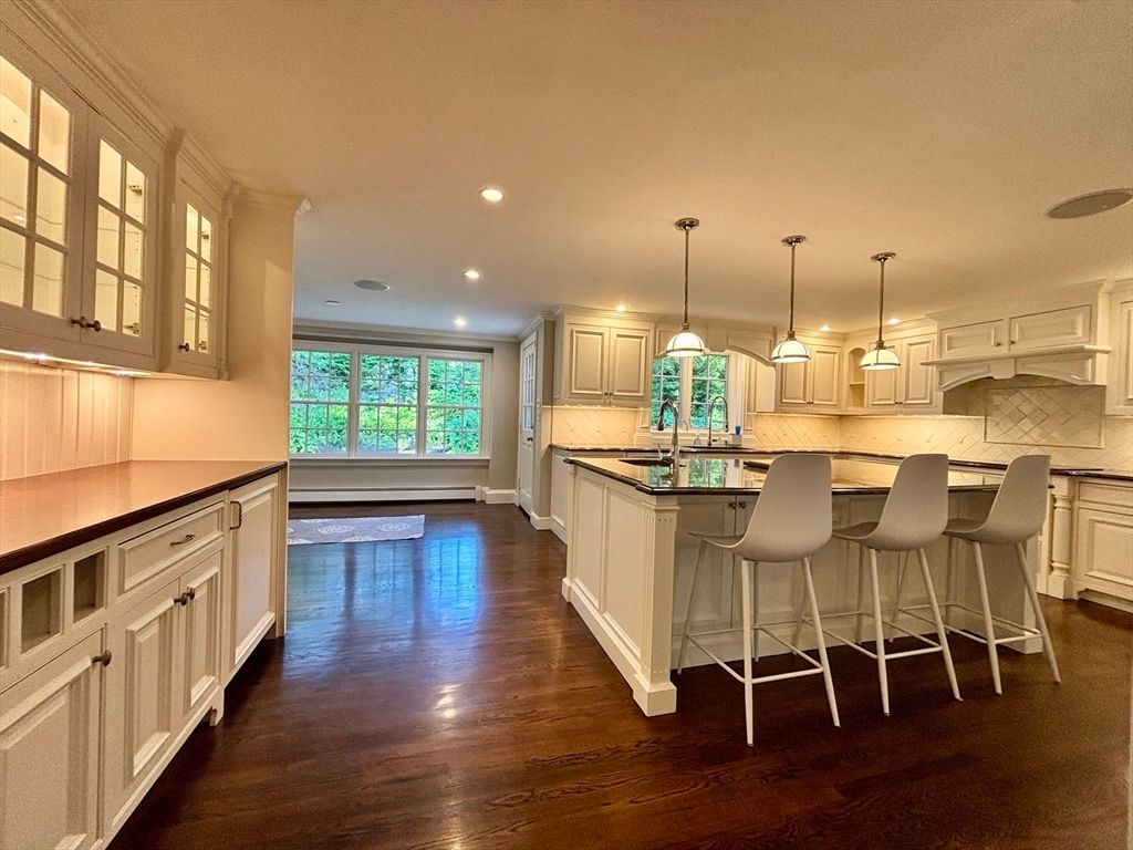 Interior, Kitchen, Pendant Lights, Recessed Lighting, Wood Texture Flooring