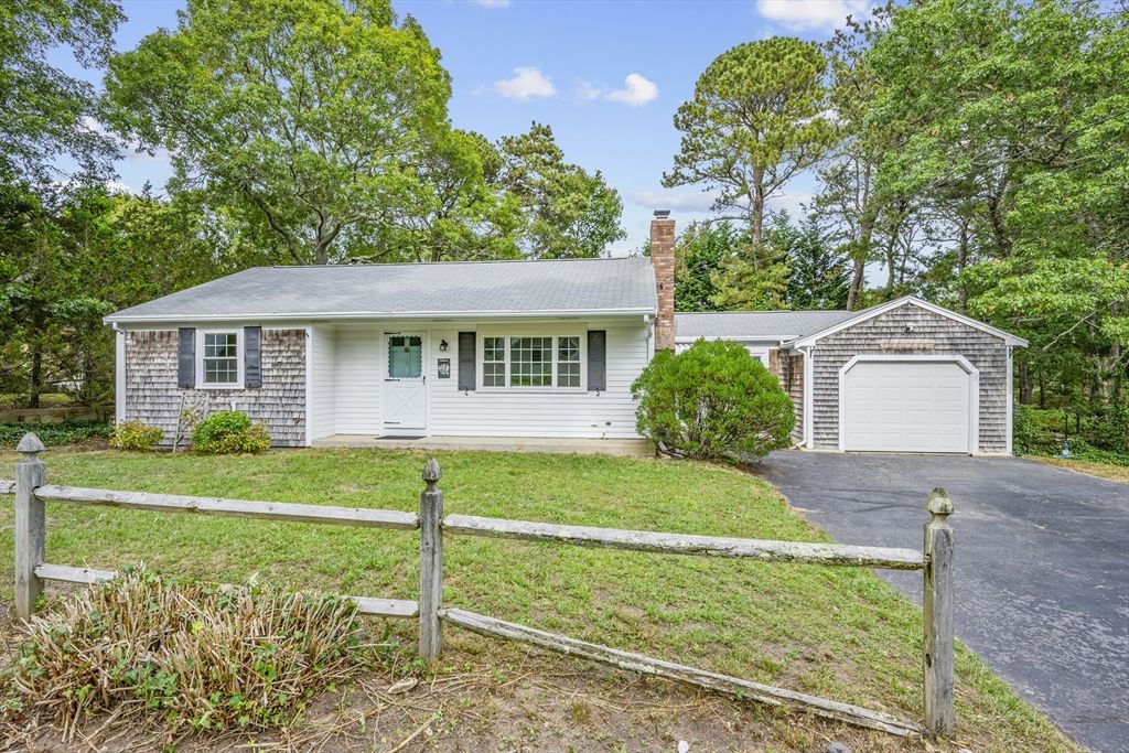 Attached, Backyard, Detached Garage, Exterior, Facade, Ranch