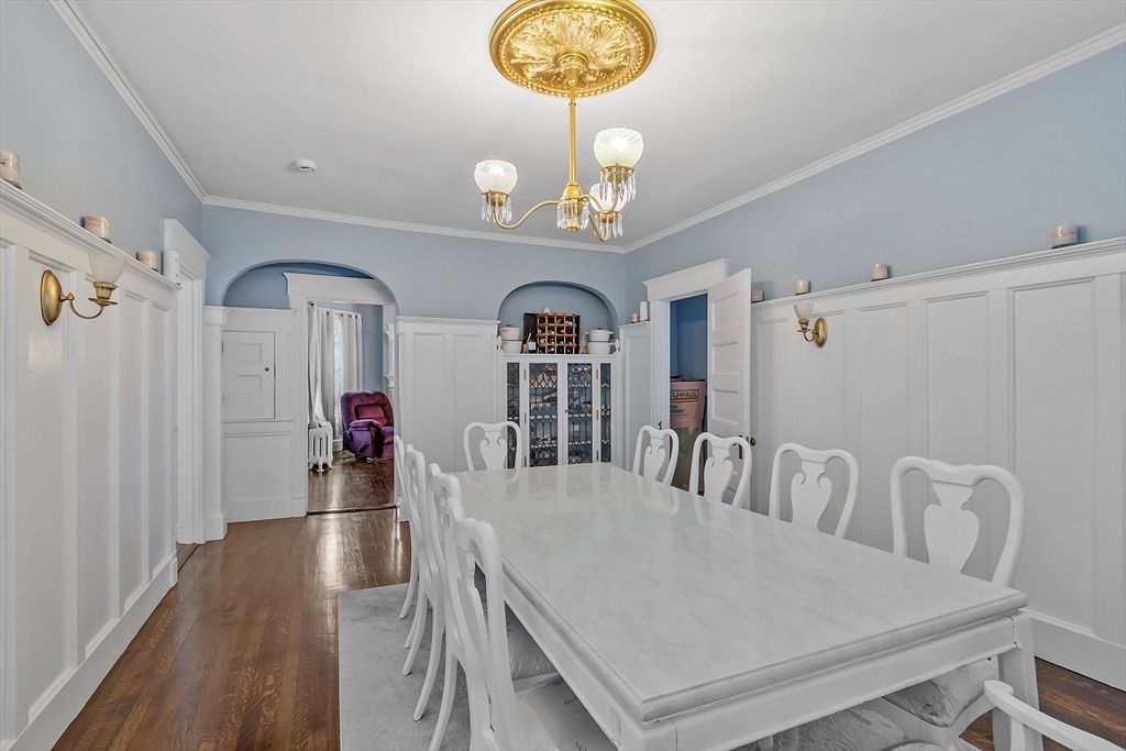 Chandelier, Dining room, Interior, Wood Texture Flooring