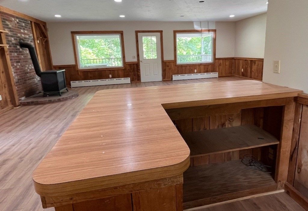 Interior, Recessed Lighting, Wood Texture Flooring