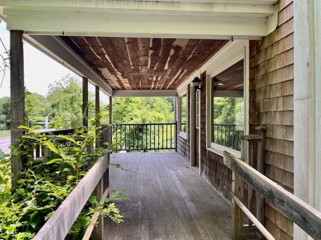 Exterior, Wood Texture Flooring