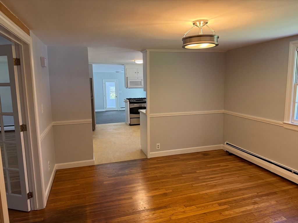 Empty room, Interior, Kitchen, Wood Texture Flooring