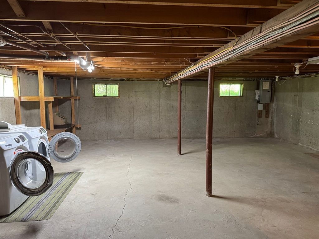Interior, Wooden Beams