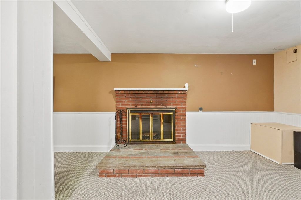 Fireplace, Interior