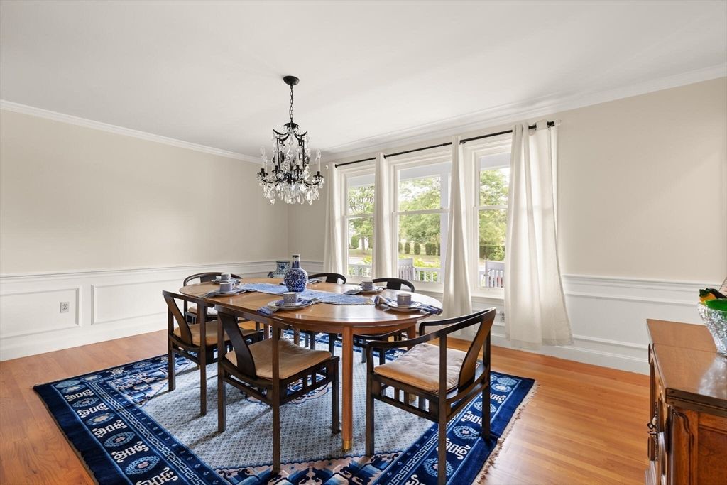 Chandelier, Dining room, Interior, Wood Texture Flooring