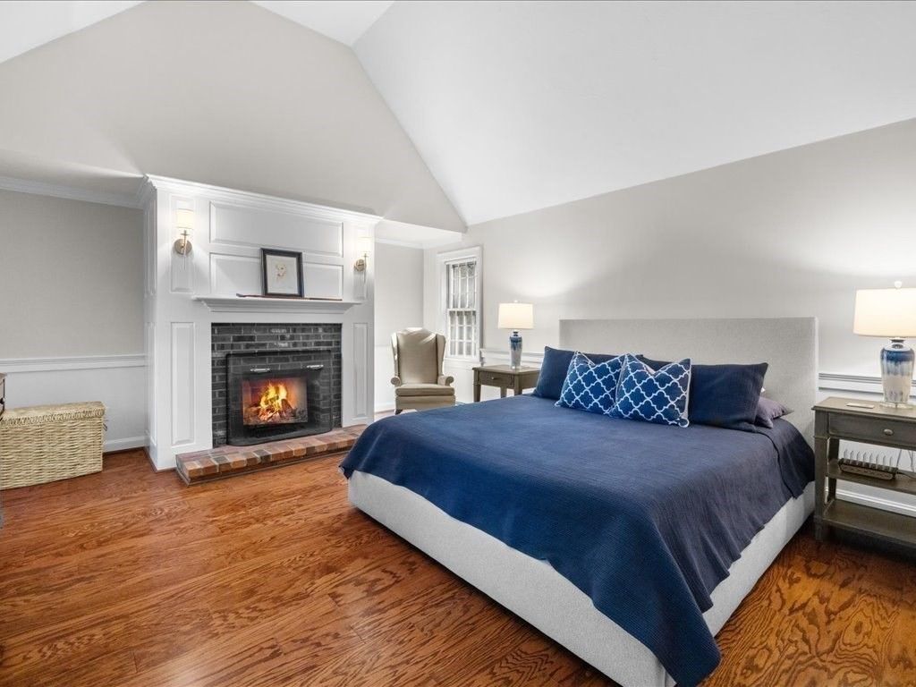 Bedroom, Fireplace, Interior, Wood Texture Flooring