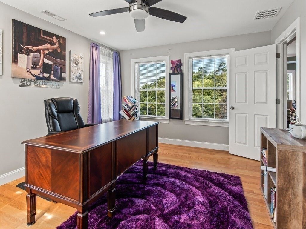 Home Office, Interior, Recessed Lighting, Wood Texture Flooring