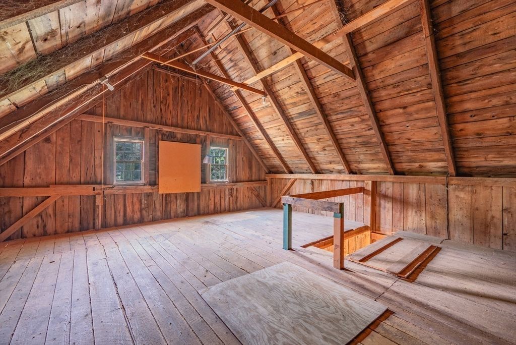 Empty room, Interior, Wooden Beams, Wooden Ceilings, Wood Texture Flooring, Wooden Walls