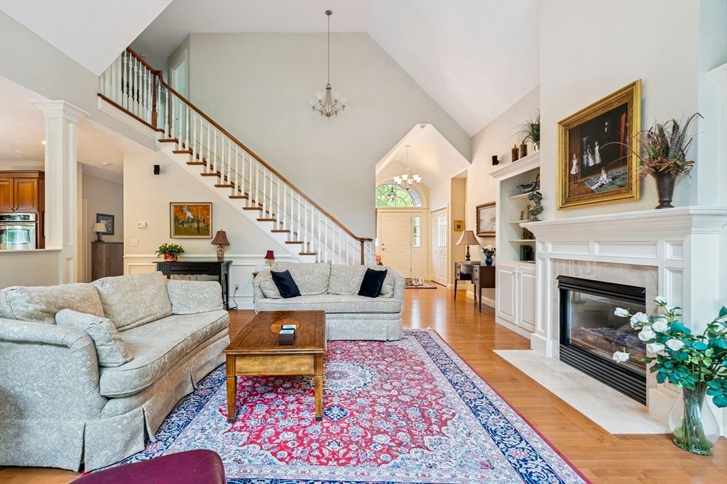 Chandelier, Fireplace, Interior, Living room, Pendant Lights, Wood Texture Flooring