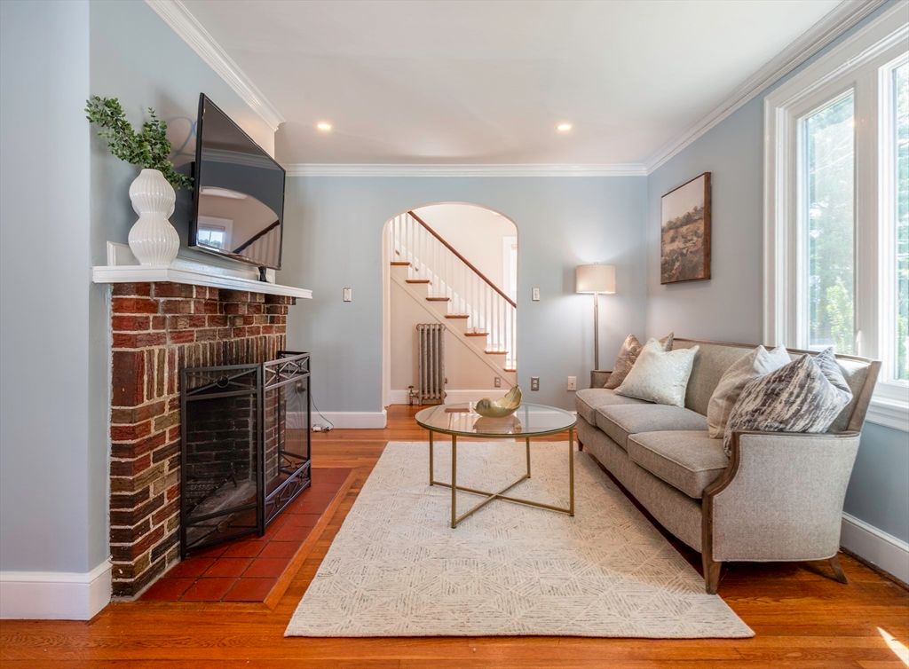 Fireplace, Interior, Living room, Recessed Lighting, Wood Texture Flooring