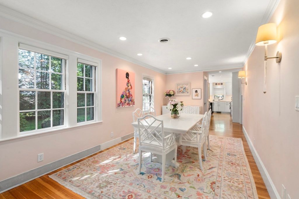 Dining room, Interior, Recessed Lighting, Wood Texture Flooring