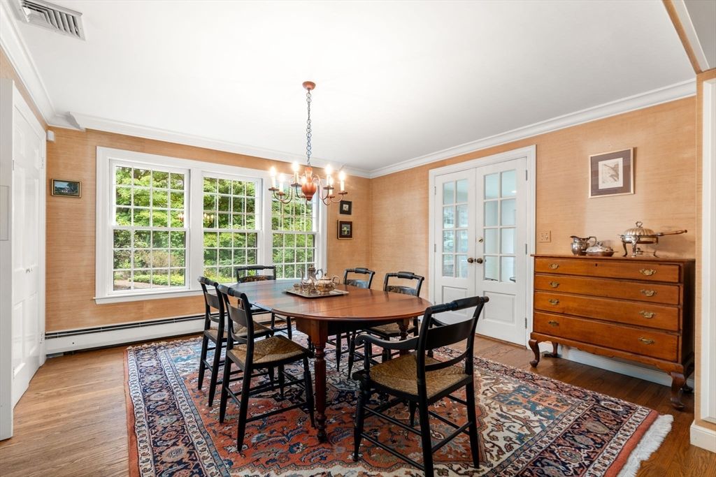 Chandelier, Dining room, Interior, Wood Texture Flooring
