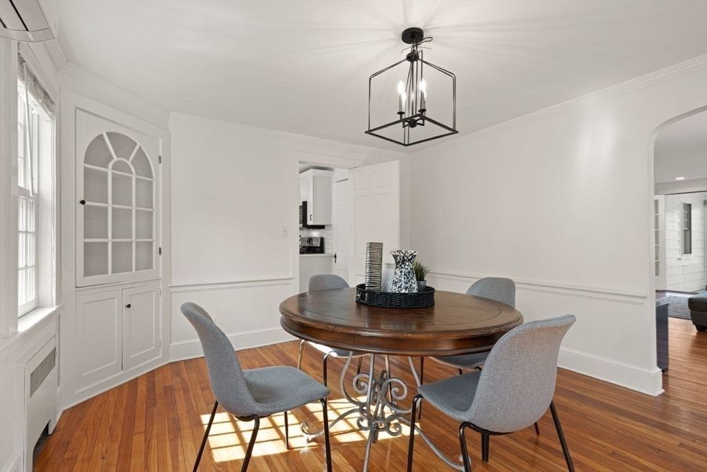Dining room, Interior, Pendant Lights, Wood Texture Flooring