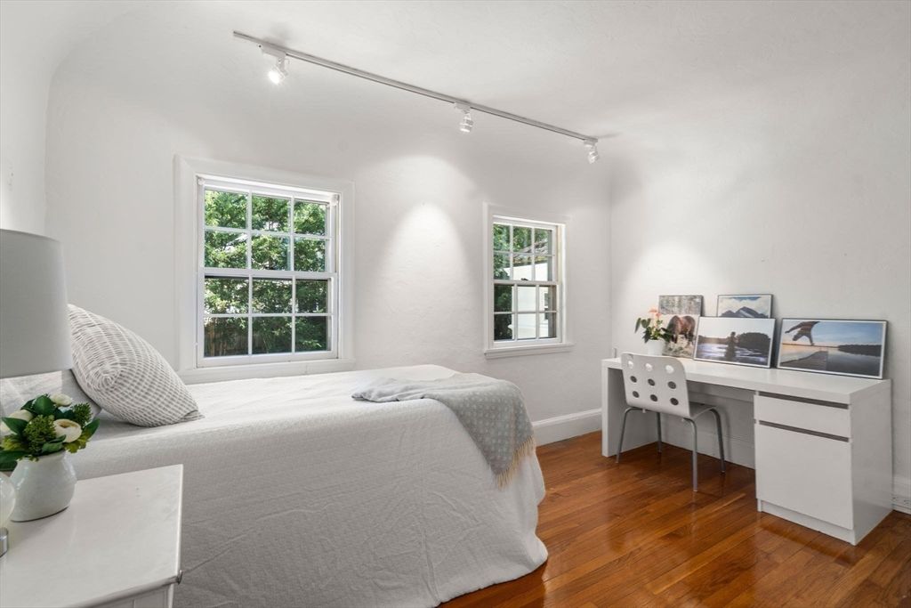 Bedroom, Home Office, Interior, Wood Texture Flooring