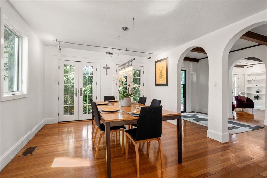 Dining room, Interior, Pendant Lights, Wood Texture Flooring