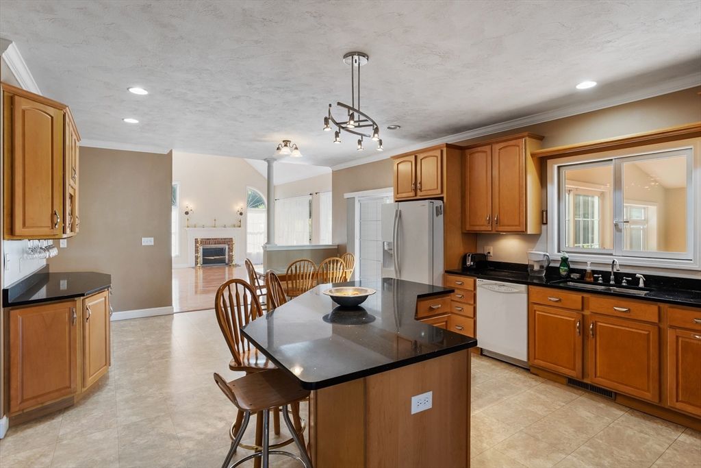 Dining room, Fireplace, Interior, Kitchen, Pendant Lights, Recessed Lighting