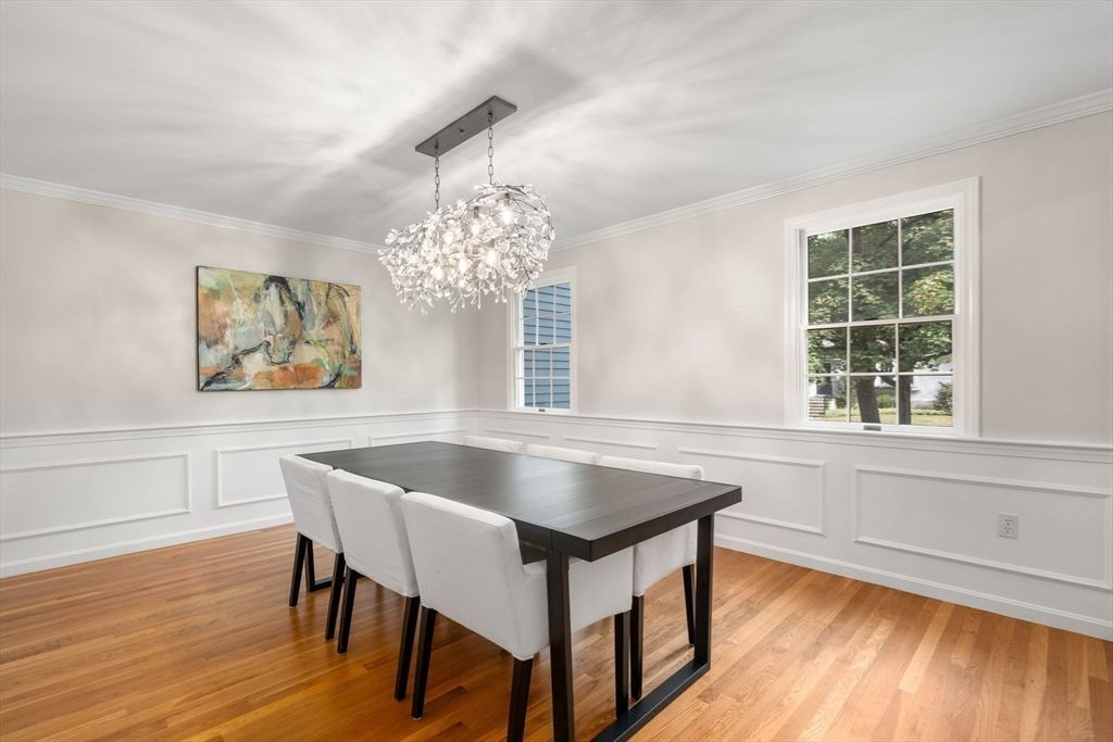 Chandelier, Dining room, Interior, Wood Texture Flooring