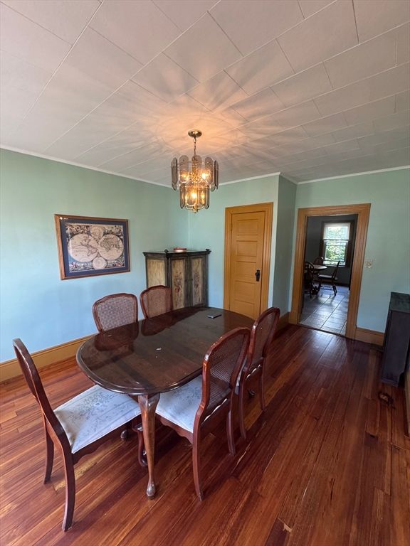 Chandelier, Dining room, Interior, Wood Texture Flooring