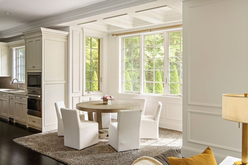 Dining room, Interior, Kitchen, Recessed Lighting, Wood Texture Flooring