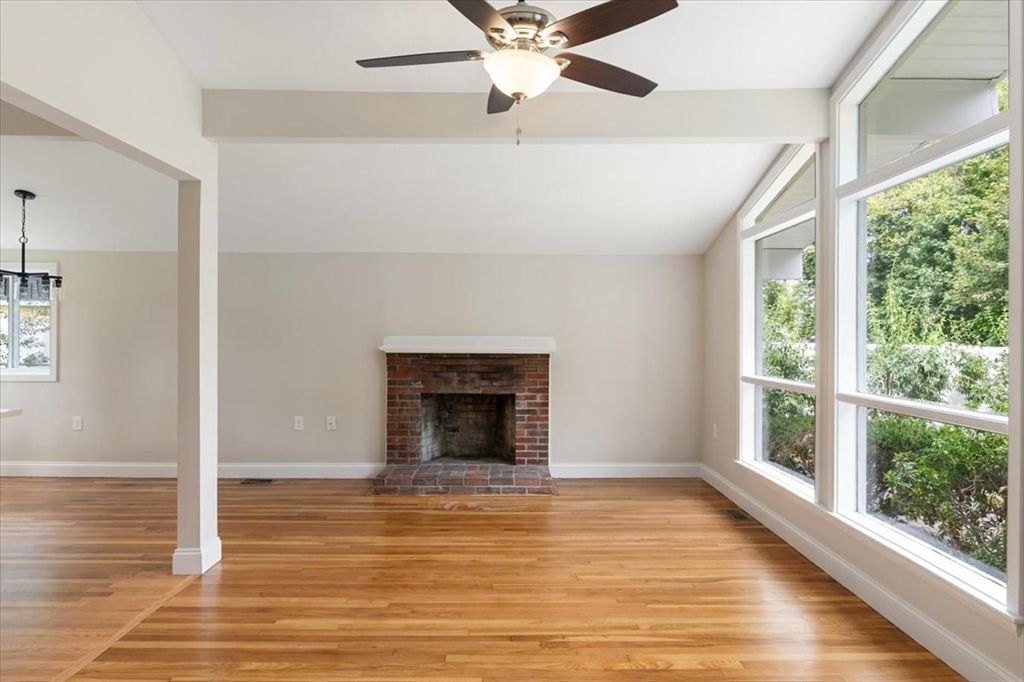 Empty room, Fireplace, Interior, Wood Texture Flooring