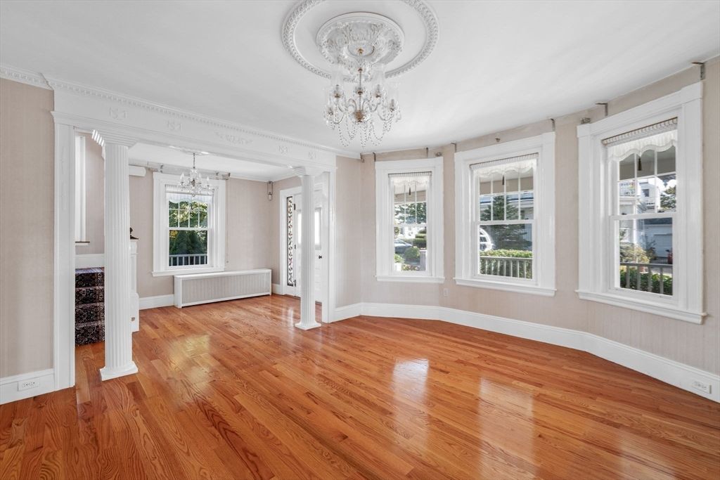 Chandelier, Empty room, Interior, Wood Texture Flooring