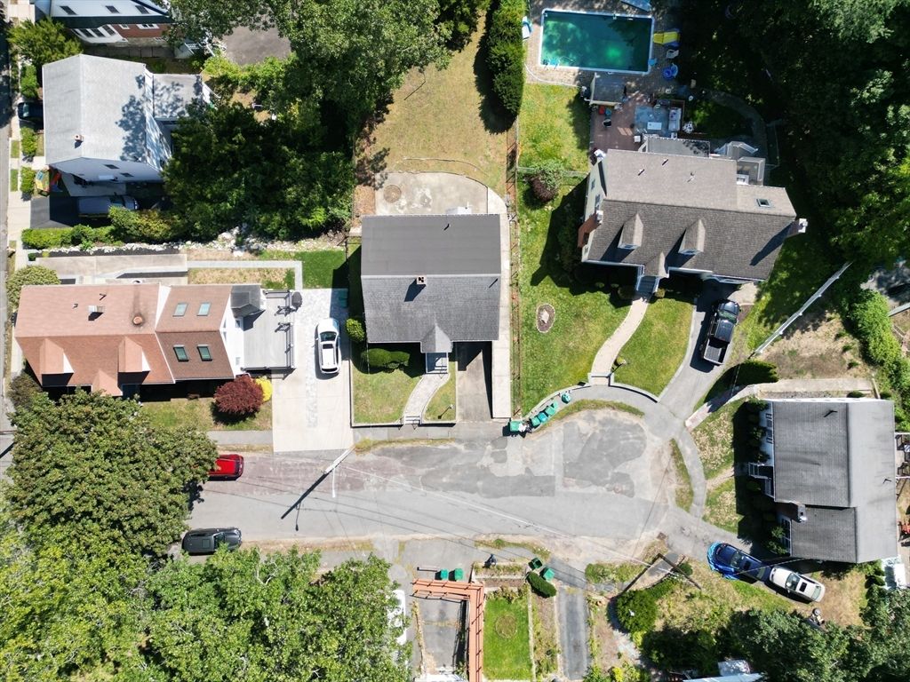 Exterior, Drone